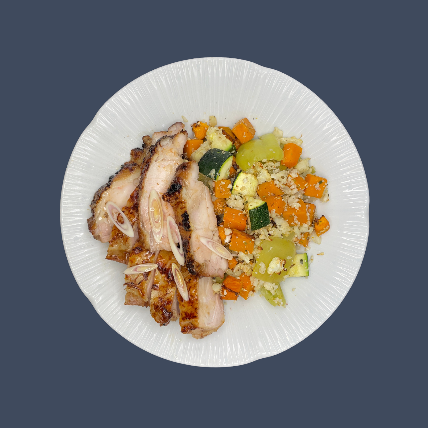 YODO Returning soon Lemongrass chicken with roasted veg(363 cal)